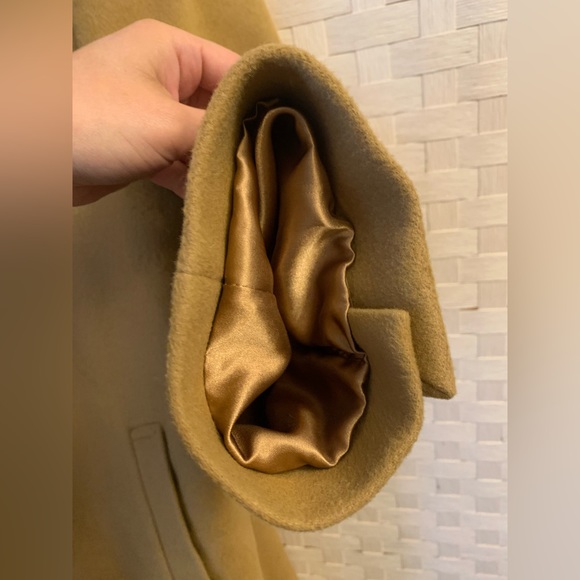 Brand New Michael Kors PeaCoat tan brown with gold lining - Picture 10 of 11